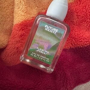 Floating Forest Eau de Parfum - by FUTURE SOCIETY